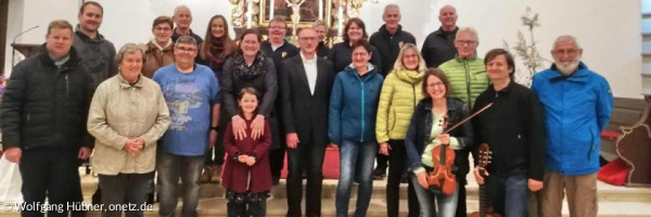 Gruppenbild beim ökumenischen Gottesdienst in Wirbenz (Oktober 2022)