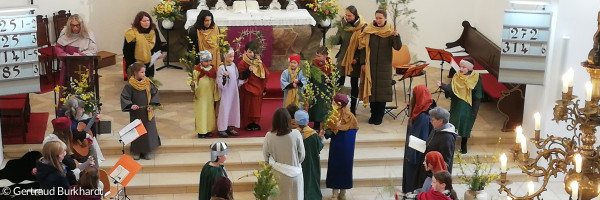 Palmsonntag Familiengottesdienst 2.4.2023 (1. Bild, Gesamtszene)