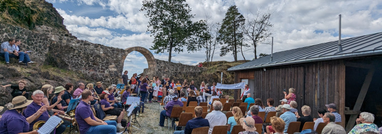 Freiluftgottesdienst Burgruine Waldeck