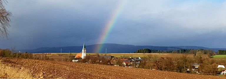 Titelbild Wirbenzer Kirche vom Höhenweg aus