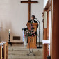 70 Jahre Friedenskirche – Gemeinde mit Pfrin. Friederike Steiner bei der Predigt