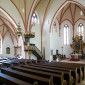 Kirchenschiff zentral und links der St. Johannis-Kirche (© Sandra Hirschke)