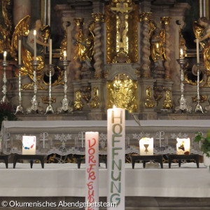 Altar des Abendgebets vom 25.11.